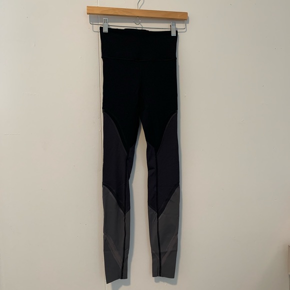 lululemon Colour Me Ombre Tight - Picture 6 of 6